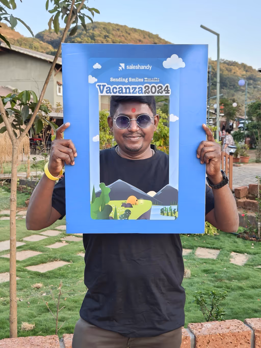 Meet Kailash bhai- Our Office Backbone๐๐ผโโ๏ธ